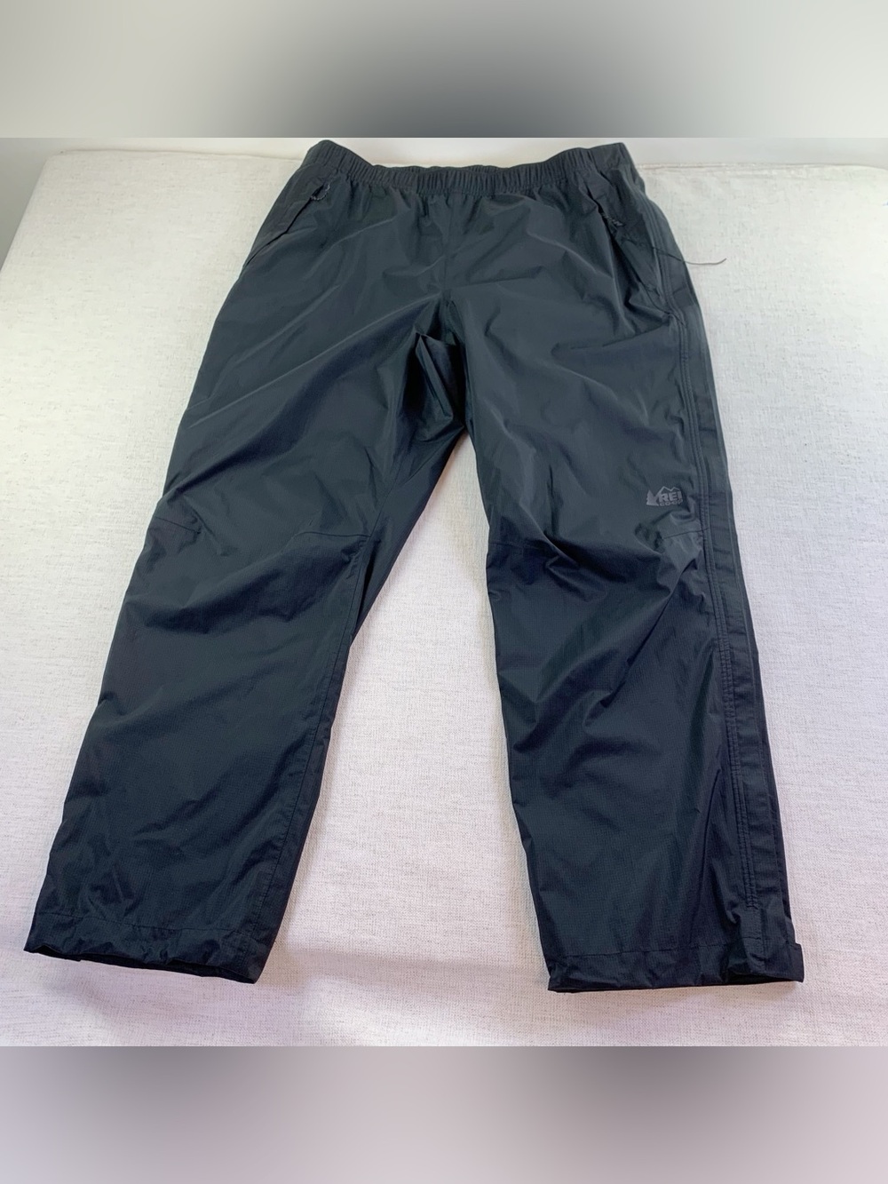 REI Co-op Men's nylon Rain Pants Hydrowall 2.5L outseam zip Outdoors waterproof
